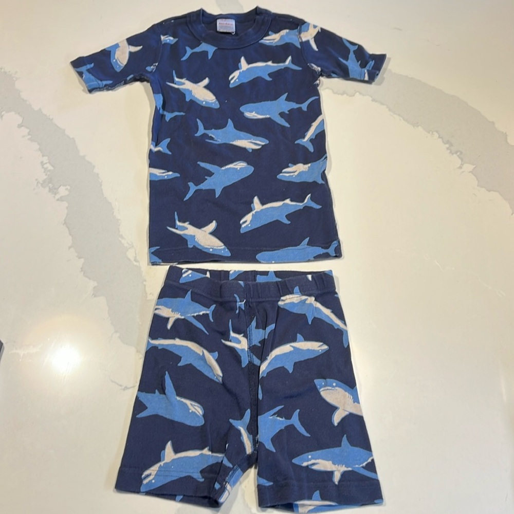 Hanna Andersson Shark Pajama Set